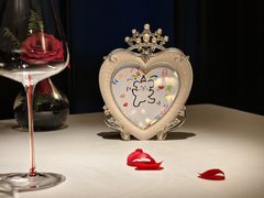 -弦月窗LUNETTE BY AMANDA(复兴路店)