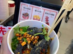 -黑色经典臭豆腐·湖南特产(步行街店)