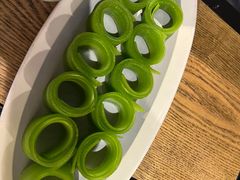 -尚尚仙·酸汤猪手·猪肚鸡火锅(华联万柳购物中心店)