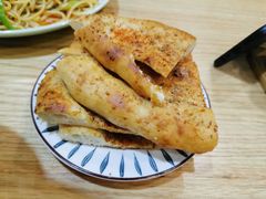 烤馕-穆兰泽兰州牛肉面(天津·海河意式风情区店)