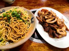 -老鼎万春卤菜(五代传承创始老店)