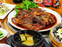 -喇喇排骨火锅·传统韩式脊骨汤(望京西园总店)