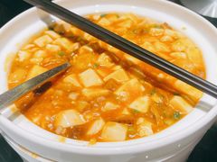 蟹粉虾仁豆腐-尚一汤·粤菜海鲜(环球港店)