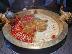 菌汤鸳鸯锅-锅说大脸毛肚重庆老火锅(佐阾店)