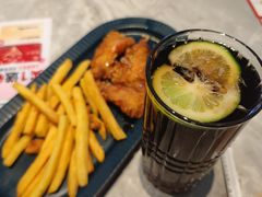 -必胜客(鳌江万达店)