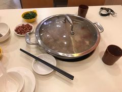 -一席地·本地鸡窝·杭帮鸡火锅(萧山银隆百货店)
