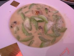 -桂满陇·蟹黄小笼汤包(中山公园店)