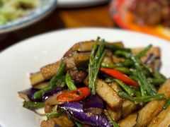 -柴窝堡22号辣子鸡·传承新疆菜