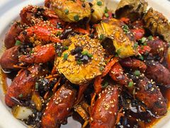 -肥肥虾庄·金牌油焖大虾(沙湖店)