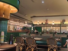 -芭莉与彩虹西餐厅(成都合生汇店)