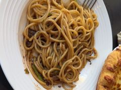 -必胜客(桐乡吾悦广场店)