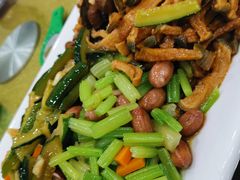 -抹直口特色菜馆(一店)