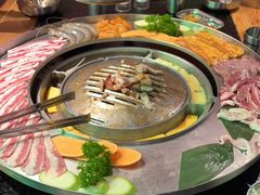 -哈哈碳都·牛肋条无限自助烤肉(宝龙店)