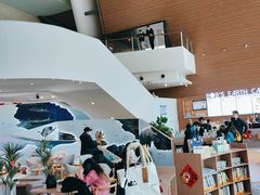 -抱抱地球咖啡馆(国家海洋博物馆店)