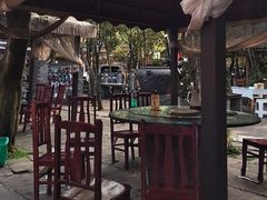 -土砂锅生态山庄·非遗砂锅雅鱼