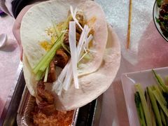 -海盗船. 龙虾烧烤. 酒馆