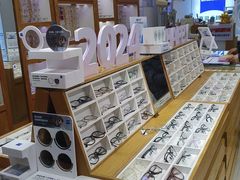 -沪睛眼镜蔡司官方授权店(金桥佳林路店)