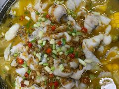 -山城外·非遗酸菜鱼(蜀都万达店)