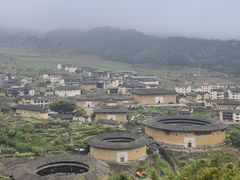 -初溪土楼群