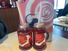 -喜茶(迪士尼小镇·平行宇宙店)