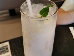 -蝴蝶里·粤菜·点心(龙湖天街&滨江店)