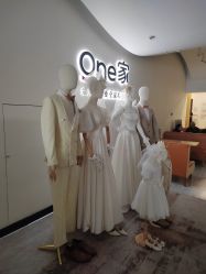 -金夫人One家全家福摄影(光环店)