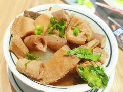 萝卜牛杂-牛腩腩