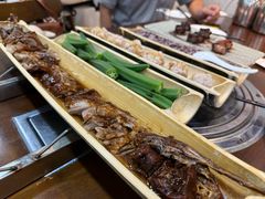 -胡须哥网红竹筒菜