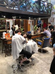 点击看大图 -T.1 hair salon烫染接发