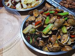 隔壁店的辣炒花蛤-清真·马峰烤肉(小学习北巷店)