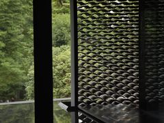 -知美术馆
