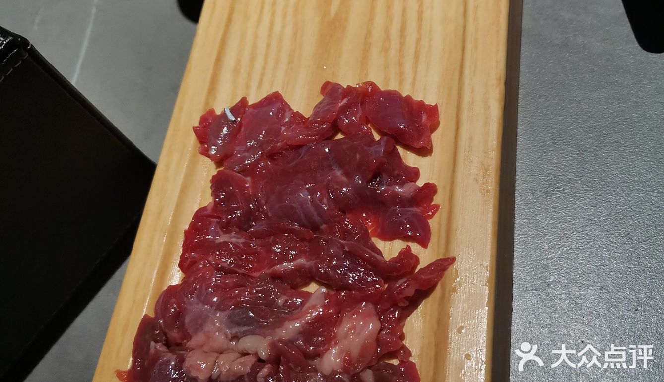 99元餐费加上15元饮料畅饮！很良心的价格了！