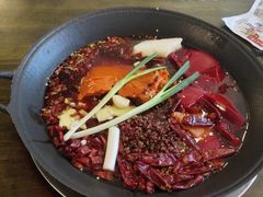 -黄潇洒老火锅(九眼桥宏济巷店)