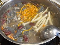 -八珍玉食鸡煲·打边炉(印象城店)