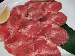 -山川小町·极番烧肉(新地假日广场店)