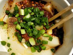 煮凉粉-洞子口张老二凉粉(文殊院店)