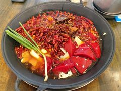 -黄潇洒老火锅(九眼桥宏济巷店)