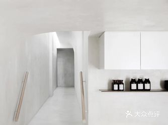 咖啡·瑜伽·书吧·SPA