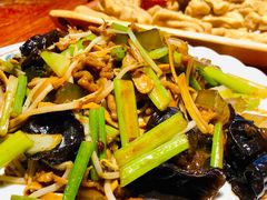 -满堂春特色餐馆