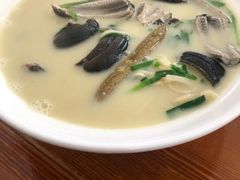 -三百碗宝应长鱼面(板仓街店)