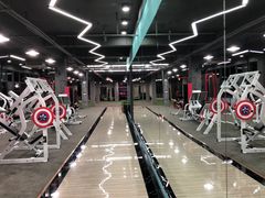 -艾姆5%形体健身(东港店)