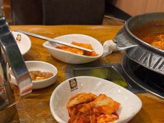 -喇喇排骨火锅·传统韩式脊骨汤(望京西园总店)