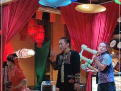 -老滇山寨•云南特色菜•地方菜•民族风情歌舞表演(金碧店)