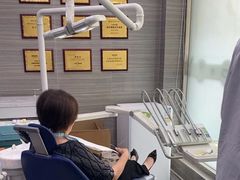 -上海仁爱医院口腔科 · 种植