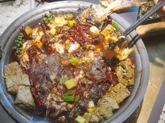 -吞鱼兽麻辣烤鱼(万达店)