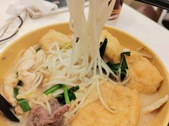 -谭仔米线(皇庭广场店)