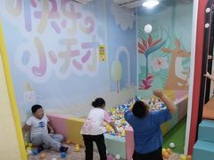 -利客来李村购物中心