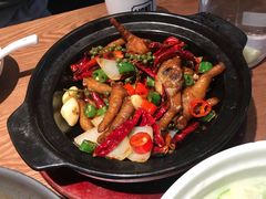 砂锅鸡爪-吕氏疙瘩汤·新鲁菜(济南万象城店)