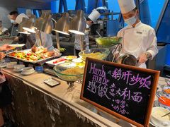 -广州塔璇玑地中海自助旋转餐厅