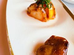 红粉酱鲜鲍鱼-金轩中餐厅 Jin Xuan(浦东丽思卡尔顿酒店)